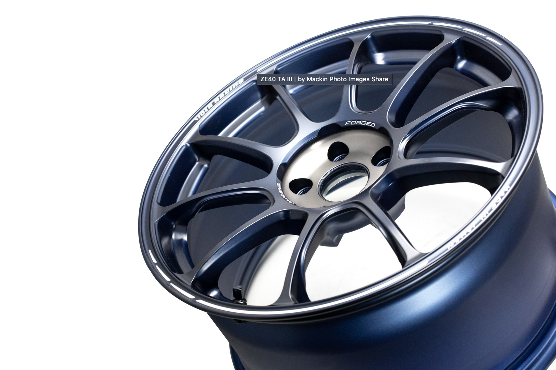 Volk Racing ZE40 Time Attack III 17x8.0 | 5x100